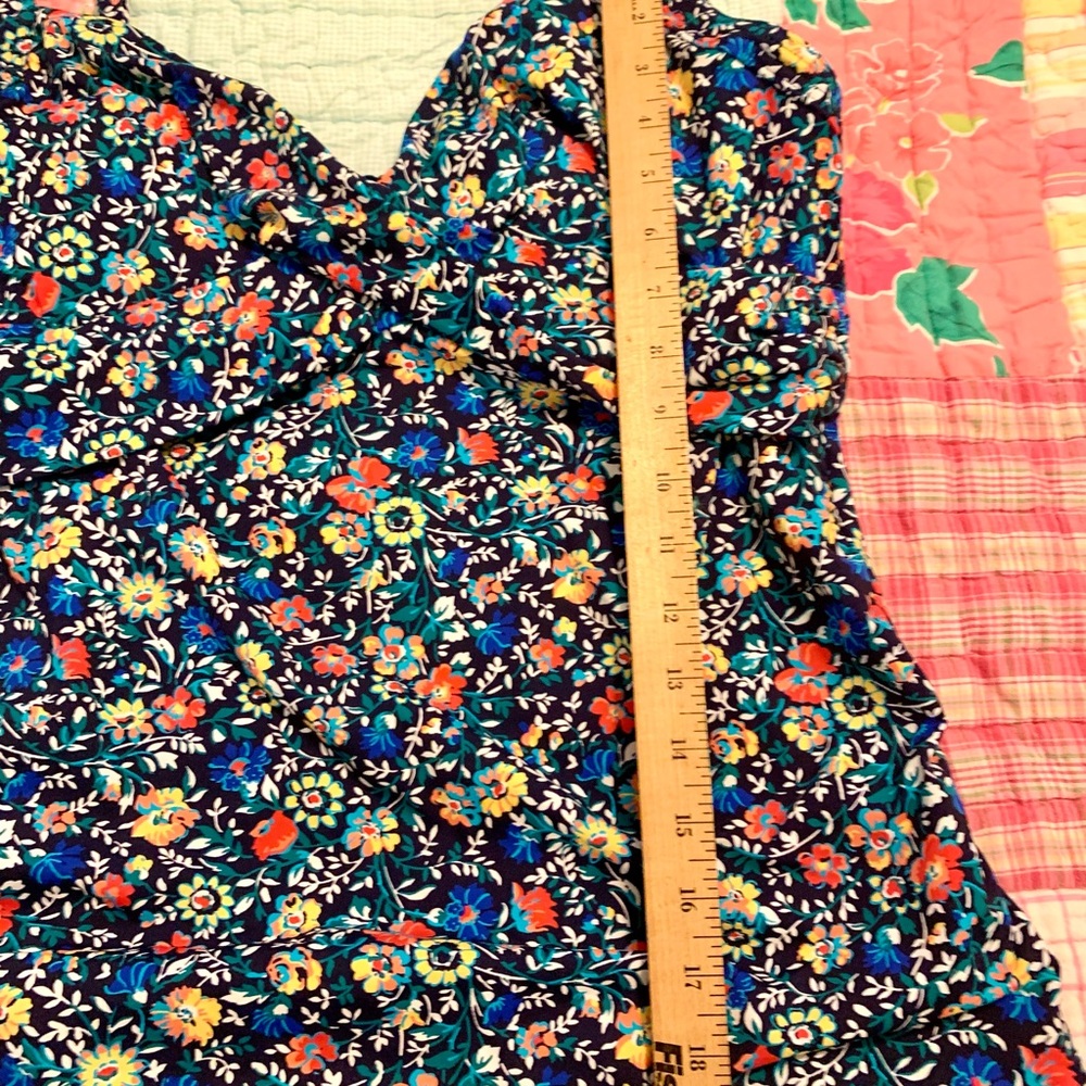 Lands' End Navy and Floral Tankini Bathing Suit Top Size 16